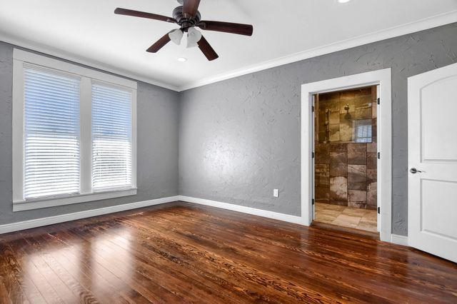 1115 W Bond Street, Denison, TX 75020