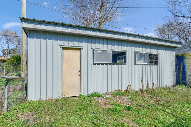 1115 W Bond Street, Denison, TX 75020
