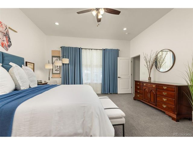 433 Scrubjay Cir, Castle Rock, CO 80104