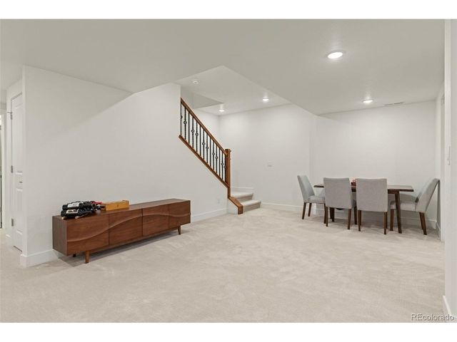433 Scrubjay Cir, Castle Rock, CO 80104