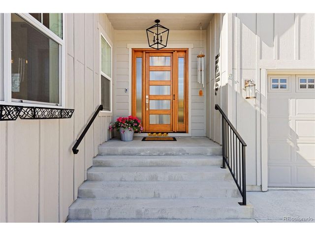 433 Scrubjay Cir, Castle Rock, CO 80104