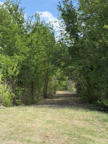 130 Brown Creek Road, Weatherford, TX 76085