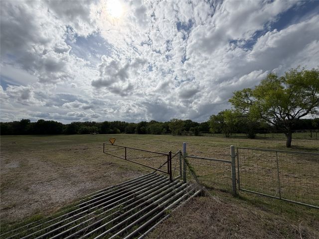 130 Brown Creek Road, Weatherford, TX 76085