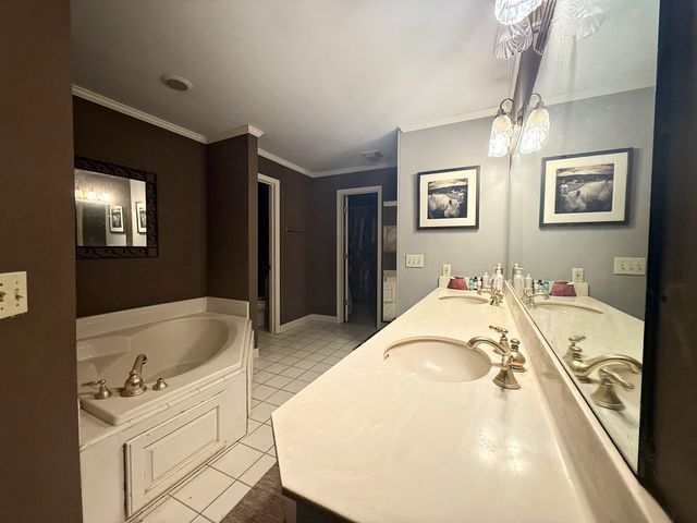 1217 Montpier Dr, Franklin, TN 37069