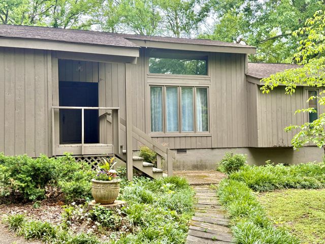 1217 Montpier Dr, Franklin, TN 37069