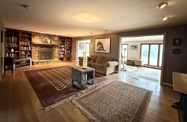 1217 Montpier Dr, Franklin, TN 37069