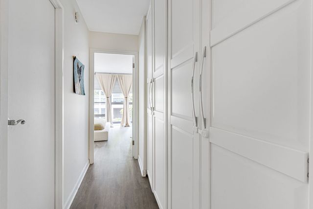 1540 N LaSalle Drive 201, Chicago, IL 60610
