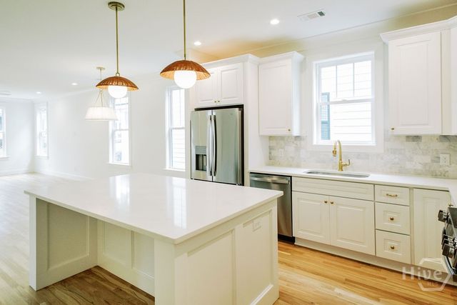 770 E Park Avenue, Savannah, GA 31401