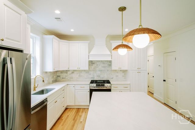 770 E Park Avenue, Savannah, GA 31401