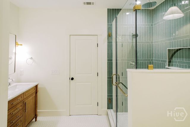 770 E Park Avenue, Savannah, GA 31401