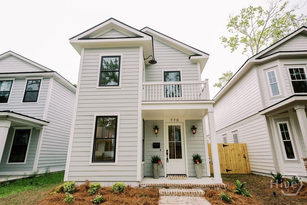 770 E Park Avenue, Savannah, GA 31401