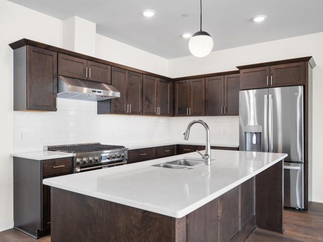 216 Lakeview Lane, Beaver Dam, WI 53916