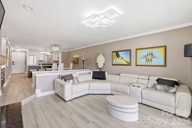 9817 Emerald Point Drive 4, Charlotte, NC 28278