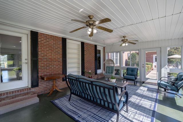 1703 Bullards Ferry Road, Elberton, GA 30635