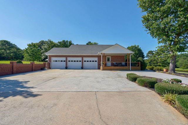 1703 Bullards Ferry Road, Elberton, GA 30635