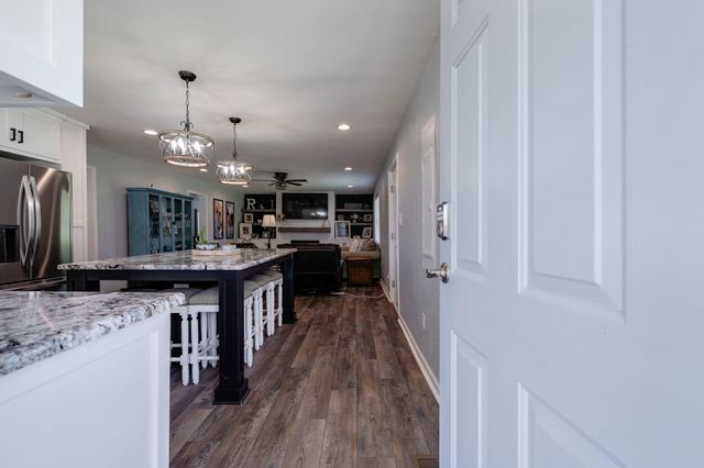 1703 Bullards Ferry Road, Elberton, GA 30635