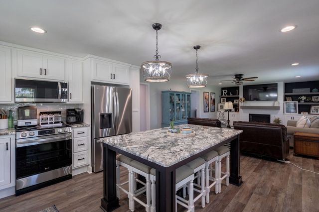 1703 Bullards Ferry Road, Elberton, GA 30635