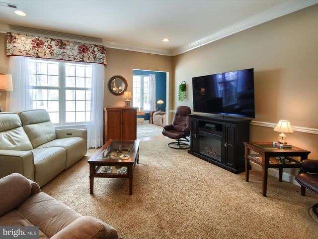 122 WYNDHAM WOODS WAY, Hatfield, PA 19440