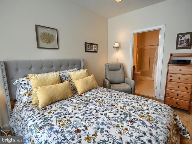 122 WYNDHAM WOODS WAY, Hatfield, PA 19440