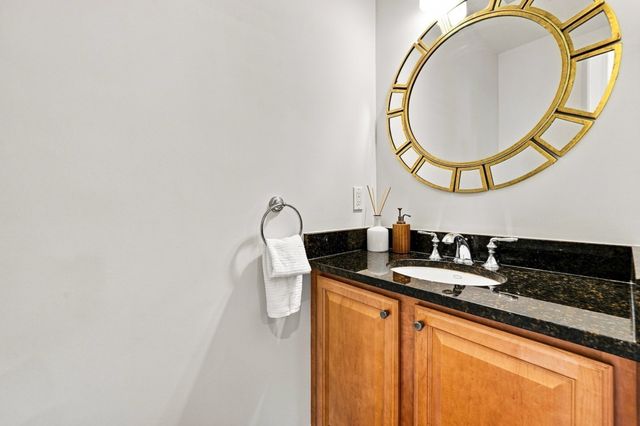 426 Main St 1, Waltham, MA 02452
