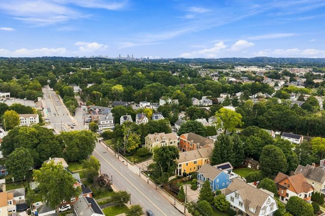 426 Main St 1, Waltham, MA 02452