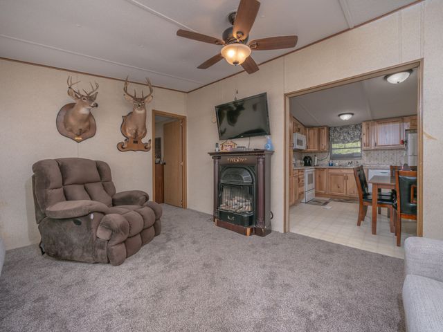 139 Robin Lane, Wellington, KY 40387