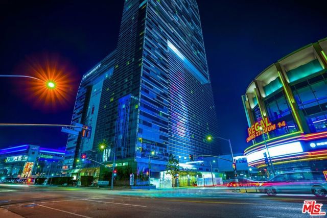 900 W Olympic Boulevard 39G, Los Angeles, CA 90015