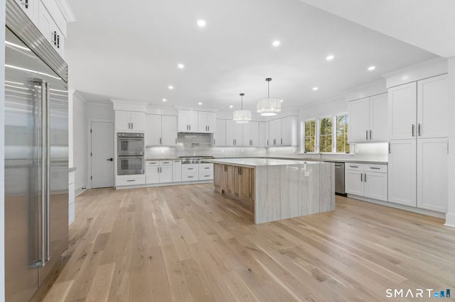 150 Wildwood Road, Stamford, CT 06903