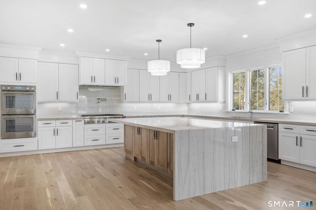 150 Wildwood Road, Stamford, CT 06903