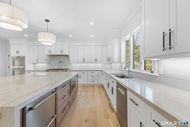 150 Wildwood Road, Stamford, CT 06903