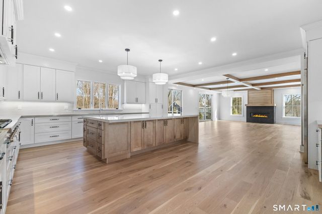 150 Wildwood Road, Stamford, CT 06903