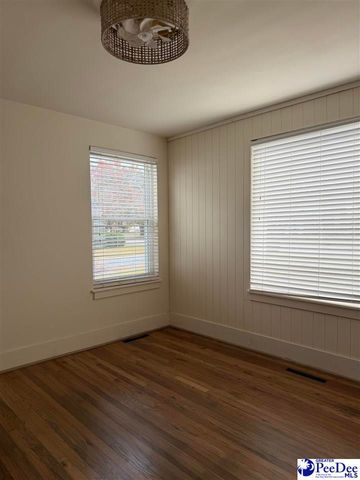 1007 W Cedar St, Florence, SC 29501