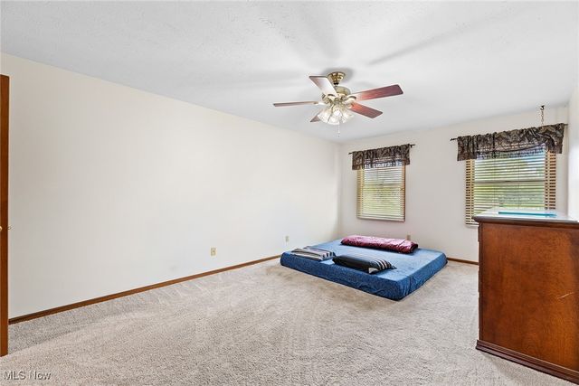 7686 Peck Road, Ravenna, OH 44266