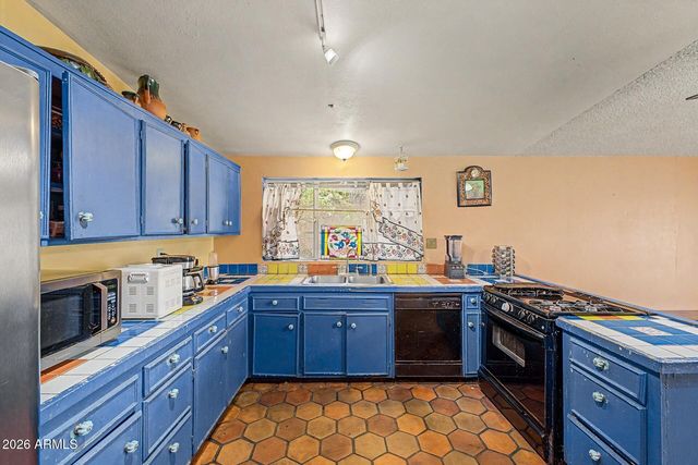 1019 E NORTHVIEW Avenue, Phoenix, AZ 85020