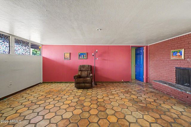 1019 E NORTHVIEW Avenue, Phoenix, AZ 85020