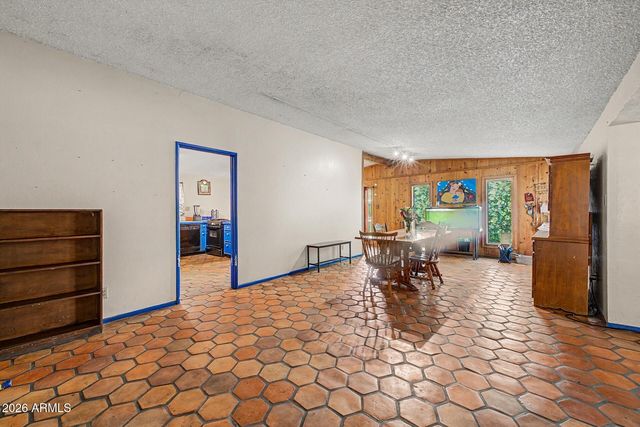 1019 E NORTHVIEW Avenue, Phoenix, AZ 85020