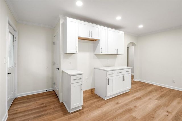 2146 Pinehurst Drive, Atlanta, GA 30344