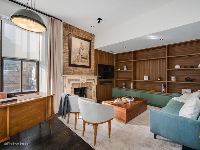 844 W ALTGELD Street, Chicago, IL 60614