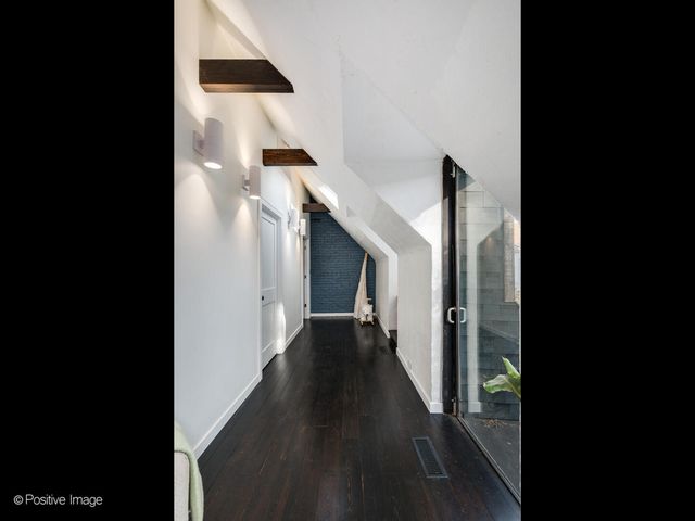 844 W ALTGELD Street, Chicago, IL 60614