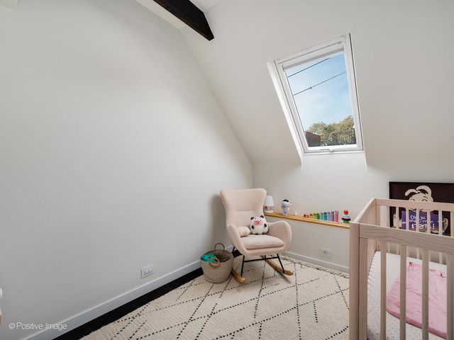 844 W ALTGELD Street, Chicago, IL 60614