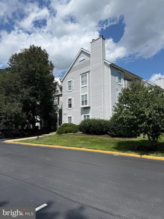 610 WILLINGS WAY, NEW CASTLE, DE 19720 — exterior