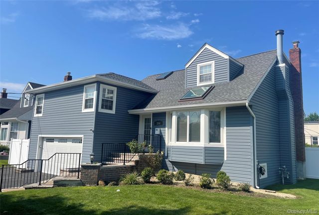 3260 Judith Lane, Oceanside, NY 11572