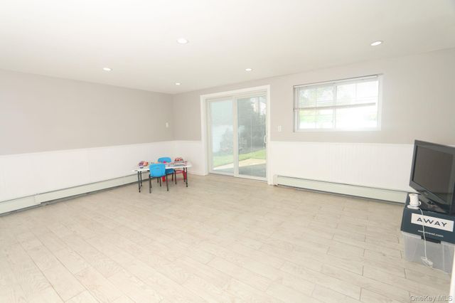 3260 Judith Lane, Oceanside, NY 11572