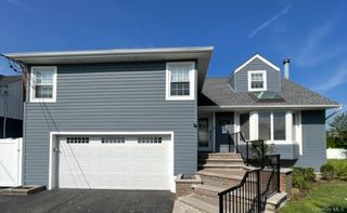 3260 Judith Lane, Oceanside, NY 11572