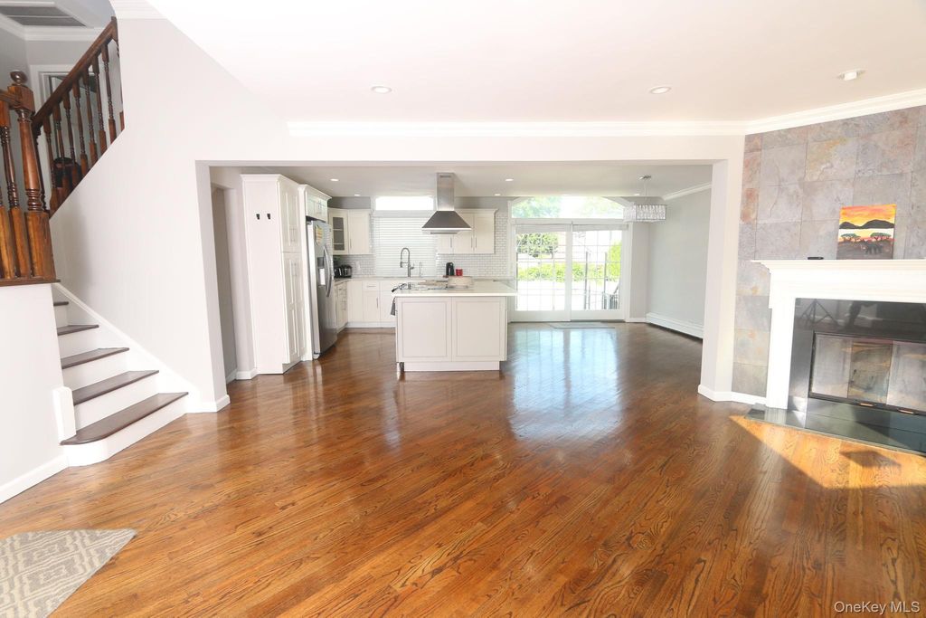 3260 Judith Lane, Oceanside, NY 11572 — photo 5