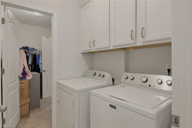 4558 Jasper Ridge Drive, Clemmons, NC 27012