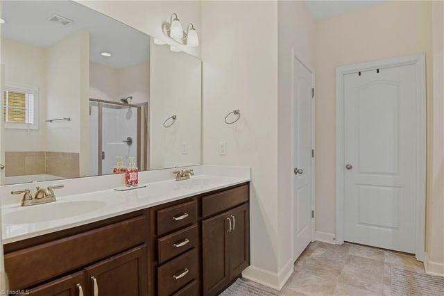 4558 Jasper Ridge Drive, Clemmons, NC 27012