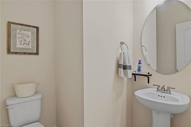 4558 Jasper Ridge Drive, Clemmons, NC 27012