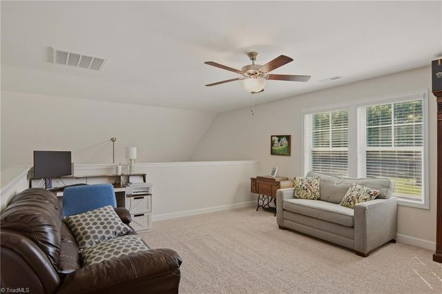4558 Jasper Ridge Drive, Clemmons, NC 27012