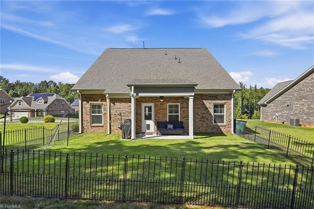 4558 Jasper Ridge Drive, Clemmons, NC 27012